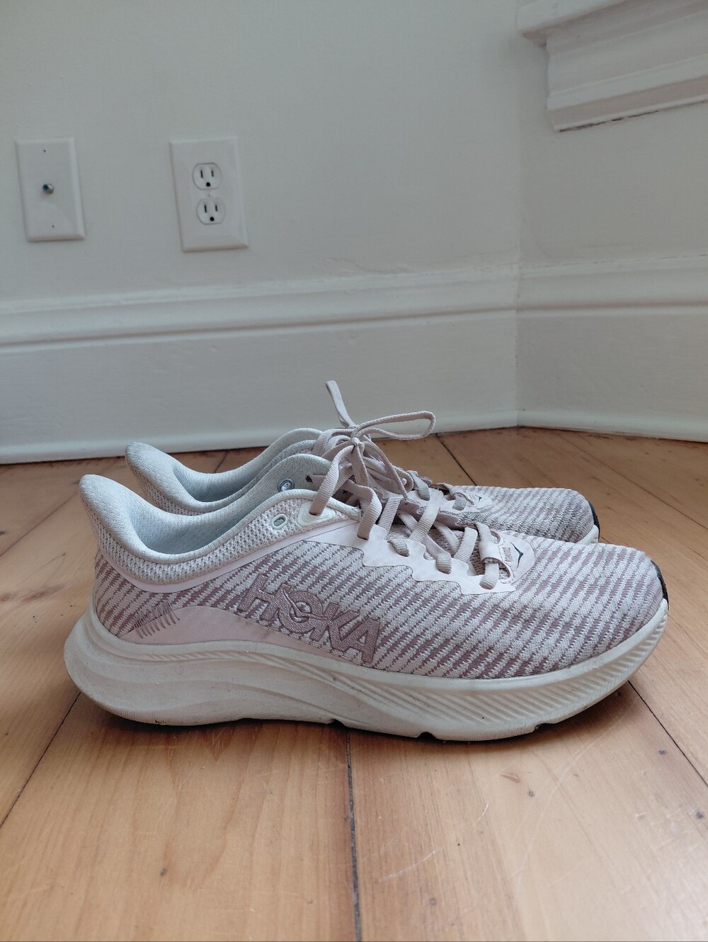 Women Hoka Solimar Sz 9